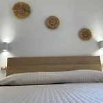فندق مبيت وإفطار Li Mori Lizzanello