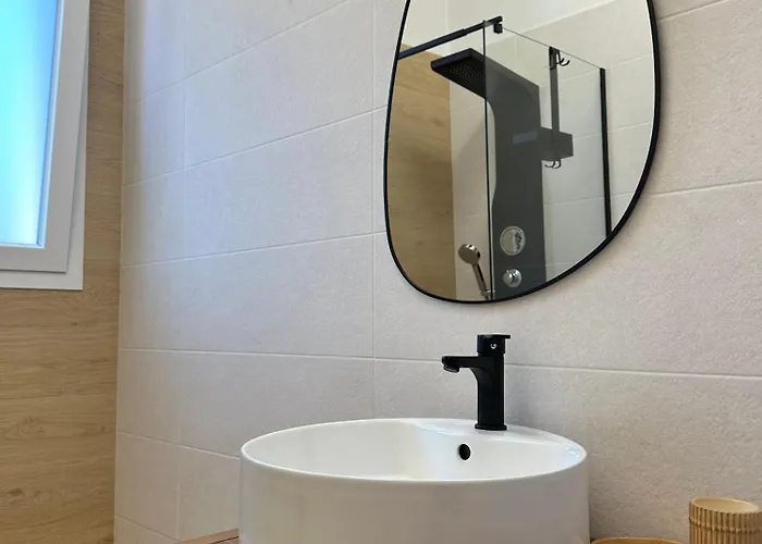 Li Mori Bed & Breakfast Lizzanello